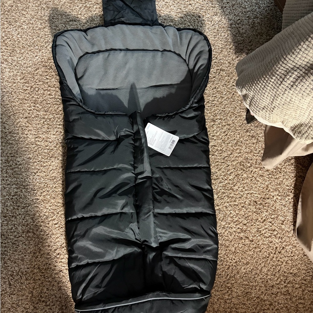 Orzbow Black Puffer car seat/stroller insert